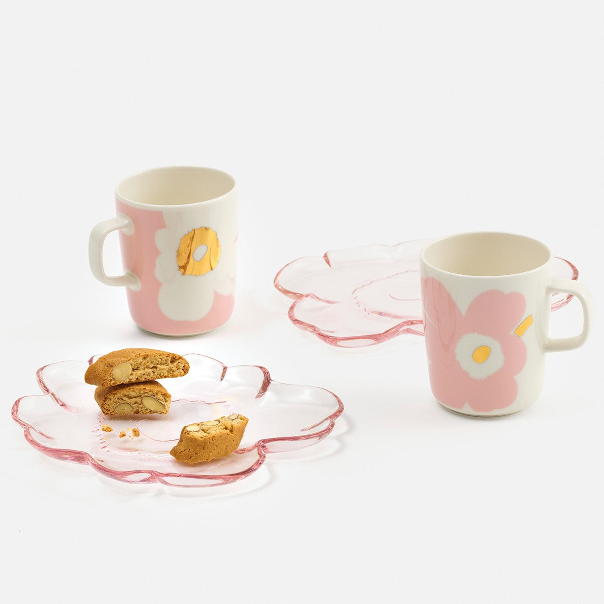 Marimekko Unikko Shape Light Pink Glass Salad Plate