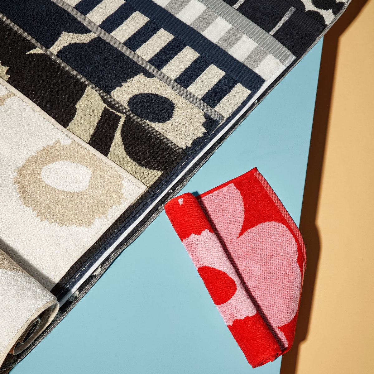 Marimekko Unikko Pink / Red Washcloth