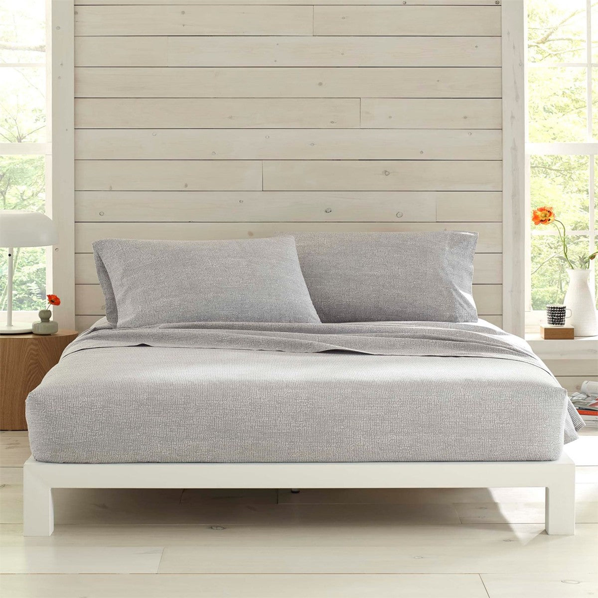 Marimekko Orkanen Grey / White King Sheet Set