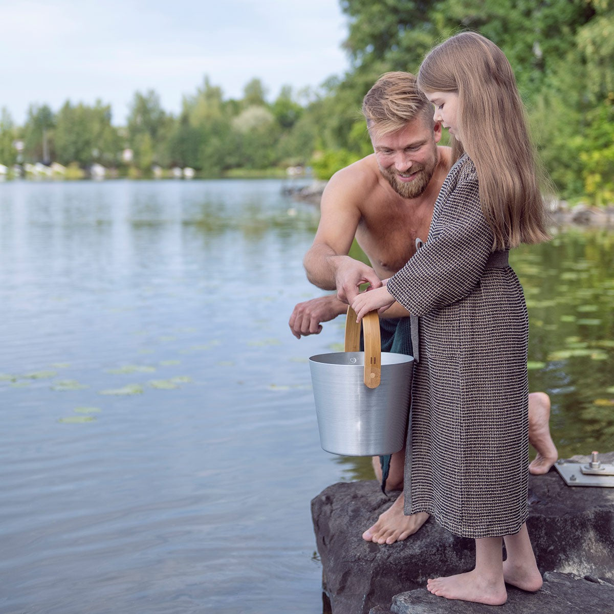 Rento Aluminum / Bamboo Silver Sauna Pail