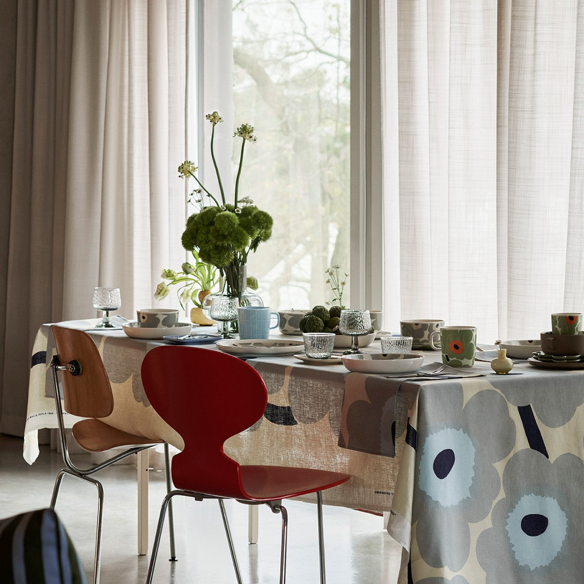 Marimekko Syksy Misty Grey Glass Goblet