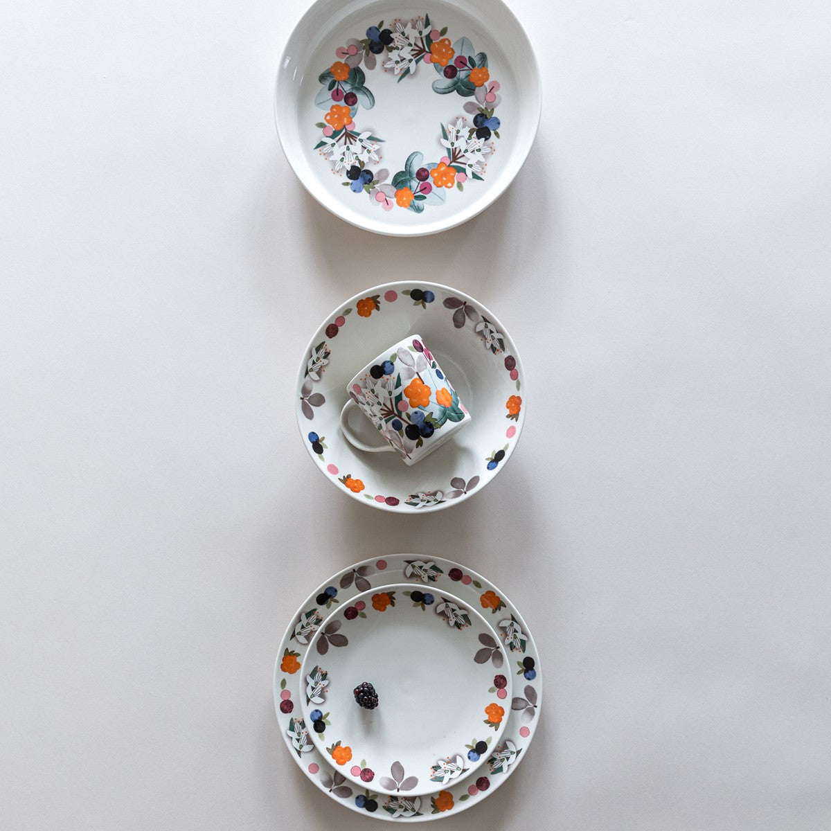 Pentik Metsamarja Salad Plate