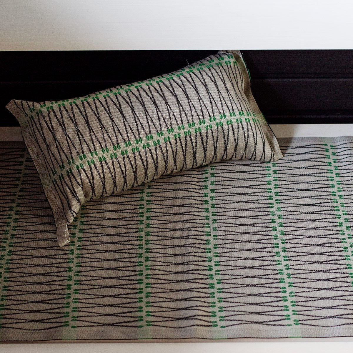 Lapuan Kankurit Tulitikku Taupe / Black / Green Sauna Seat Cover