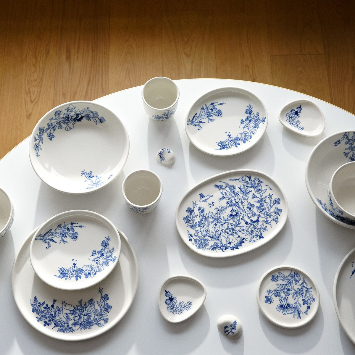 Arabia Moomin Haru White / Blue Mini Dipping Plate