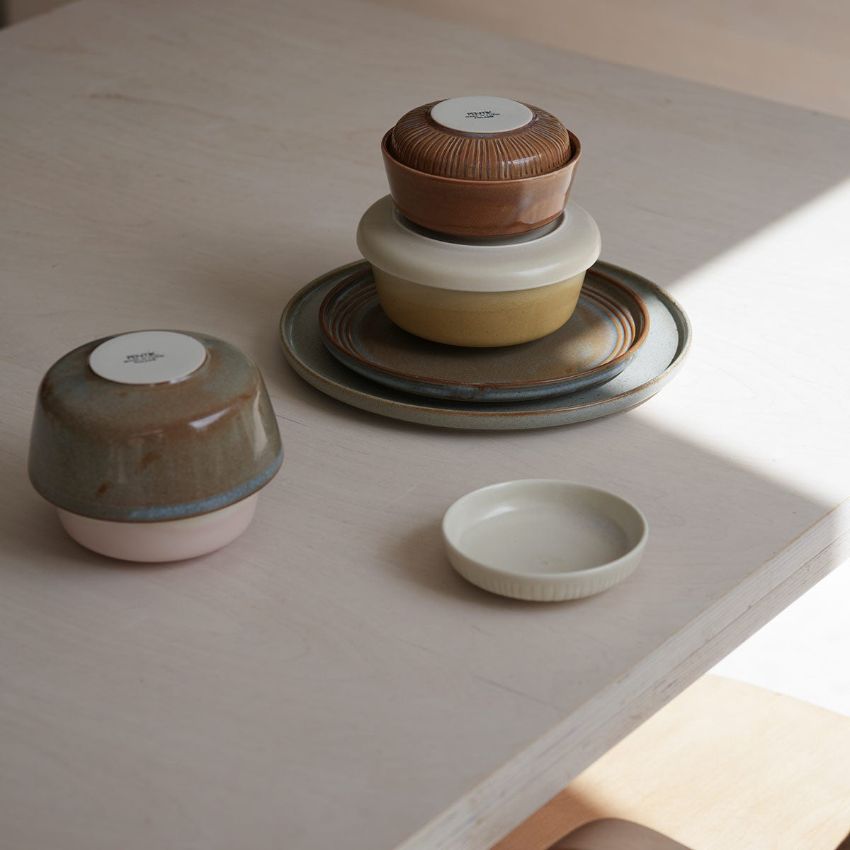 Pentik Tuntu Grey / Brown Salad Plate