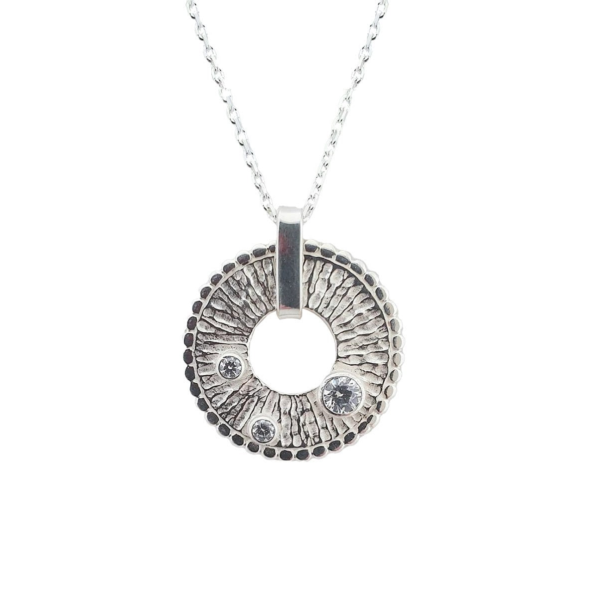 Korunilo Big Silver Moon Necklace