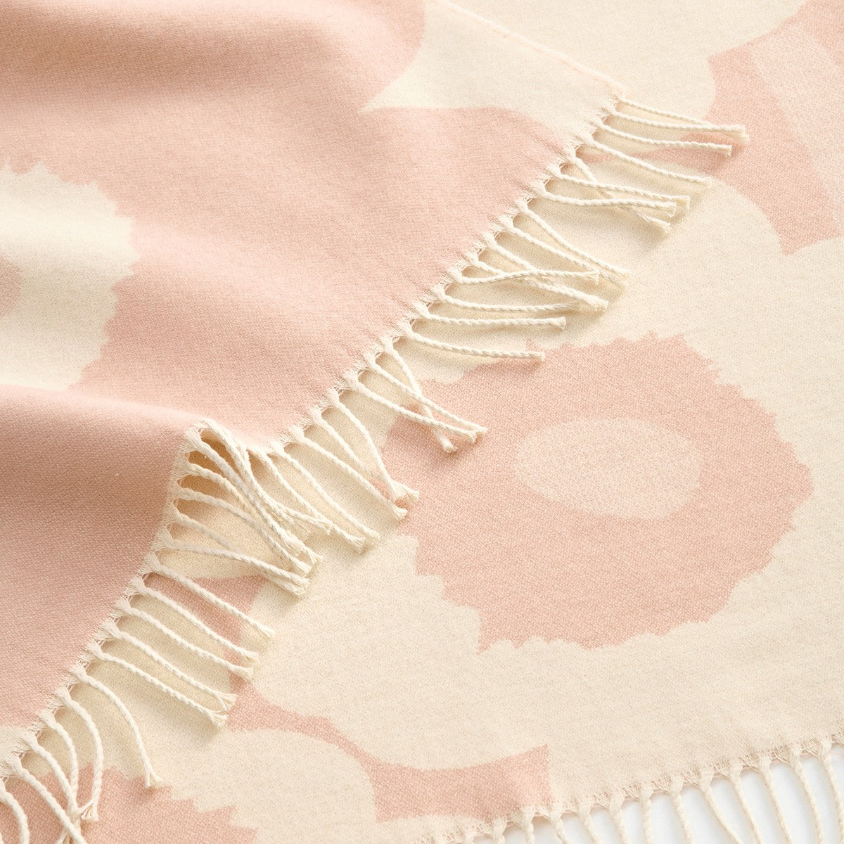 Marimekko Unikko Light Pink / Cream Throw Blanket