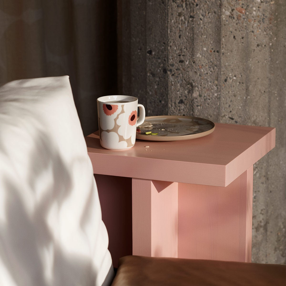 Marimekko Unikko Pink / Brown / Tan Mug