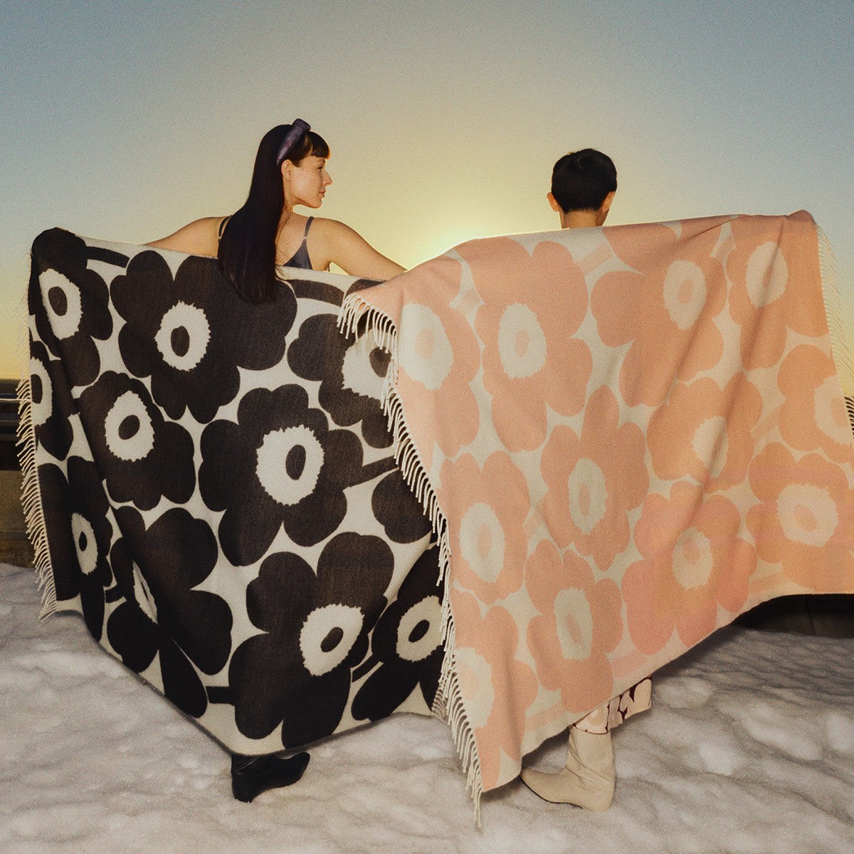 Marimekko Unikko Light Pink / Cream Throw Blanket