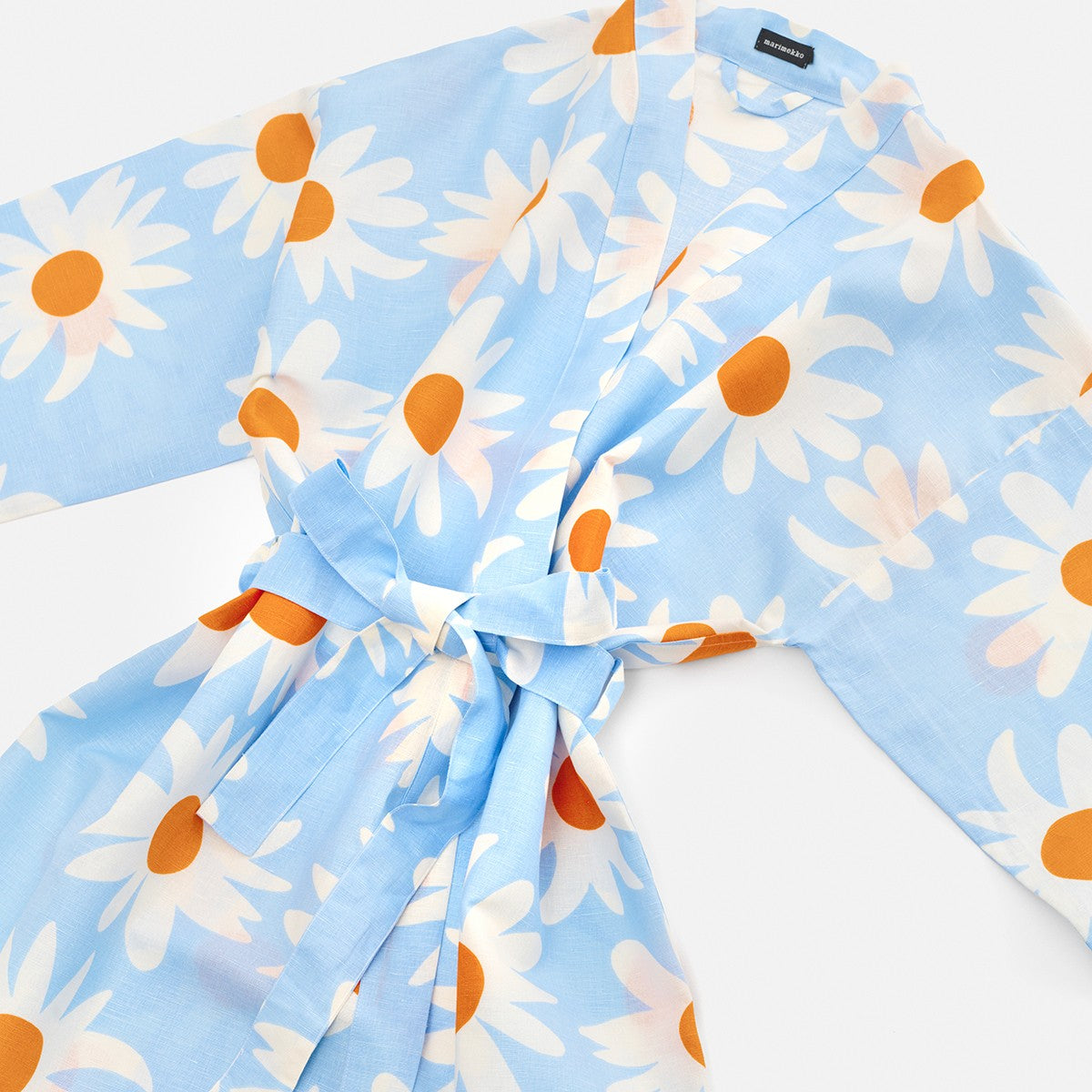 Marimekko Rakastaa Ei Rakasta Light Blue / White / Orange Bathrobe