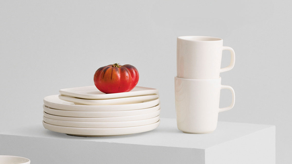 Marimekko Oiva Solid Color Dinnerware