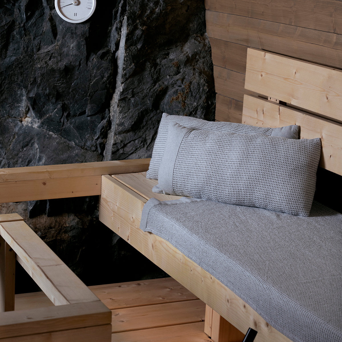 Rento Kenno Light Grey / White Sauna Bench Cover