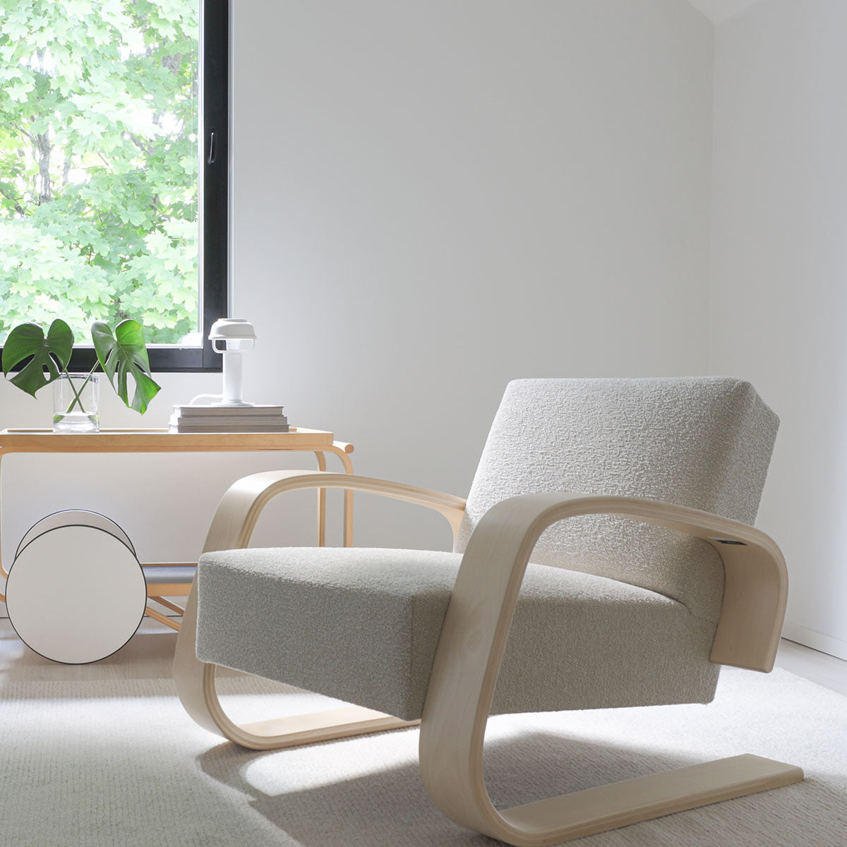 Artek Alvar Aalto Armchair 400 "Tank" - Upholstered