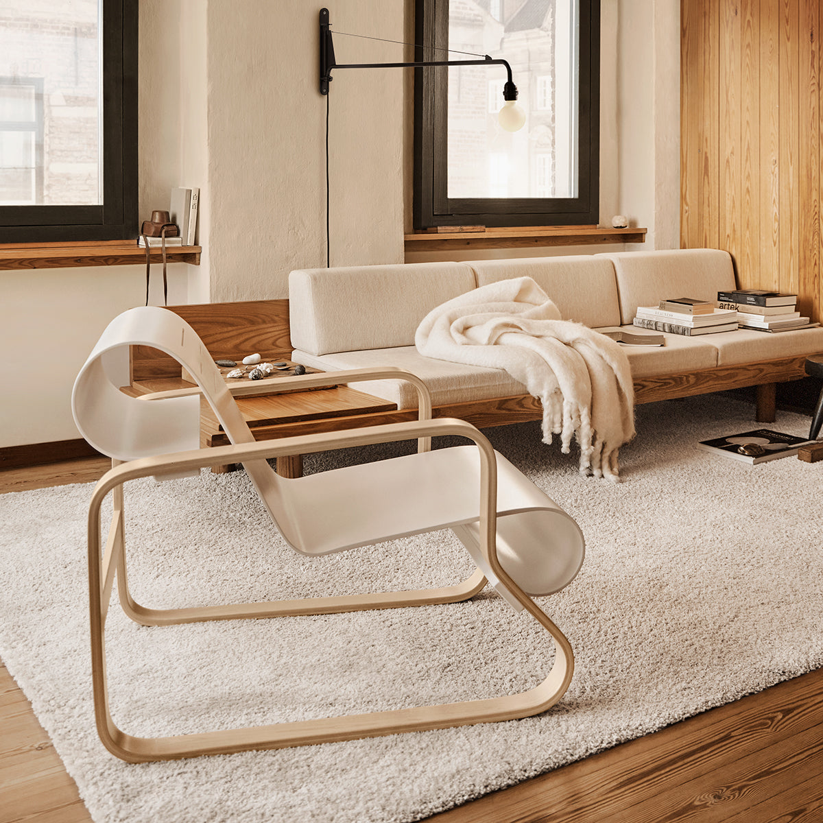 Artek Alvar Aalto 41 - Paimio Scroll Chair