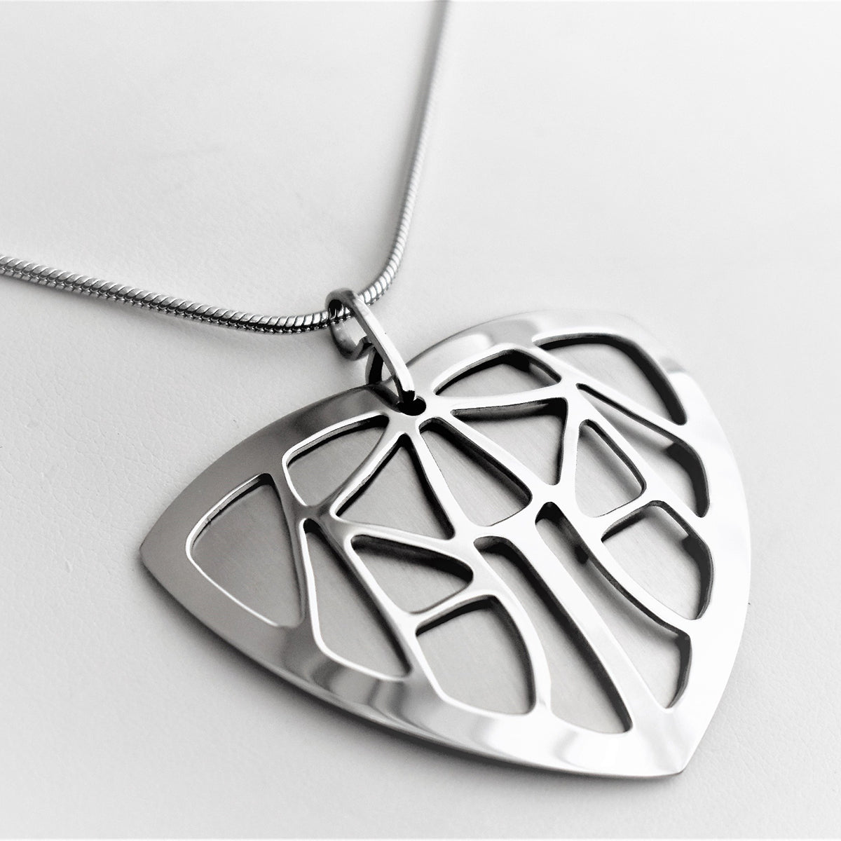 Pohjolan Helmi Festive Silver Shade Necklace