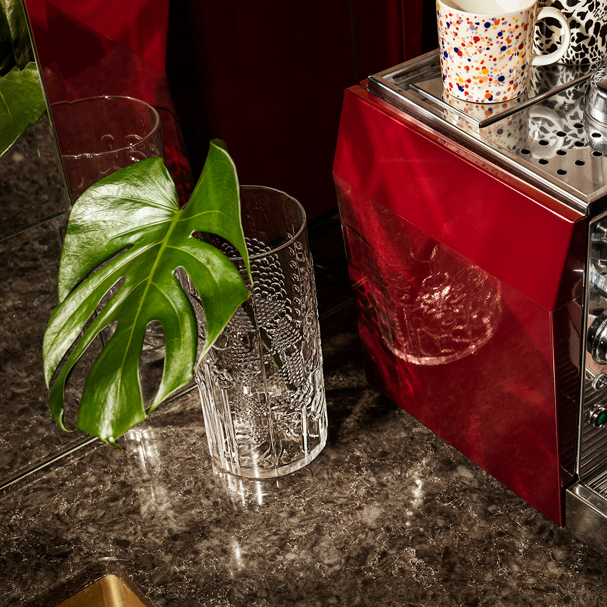 iittala Flora Clear Glass Vase