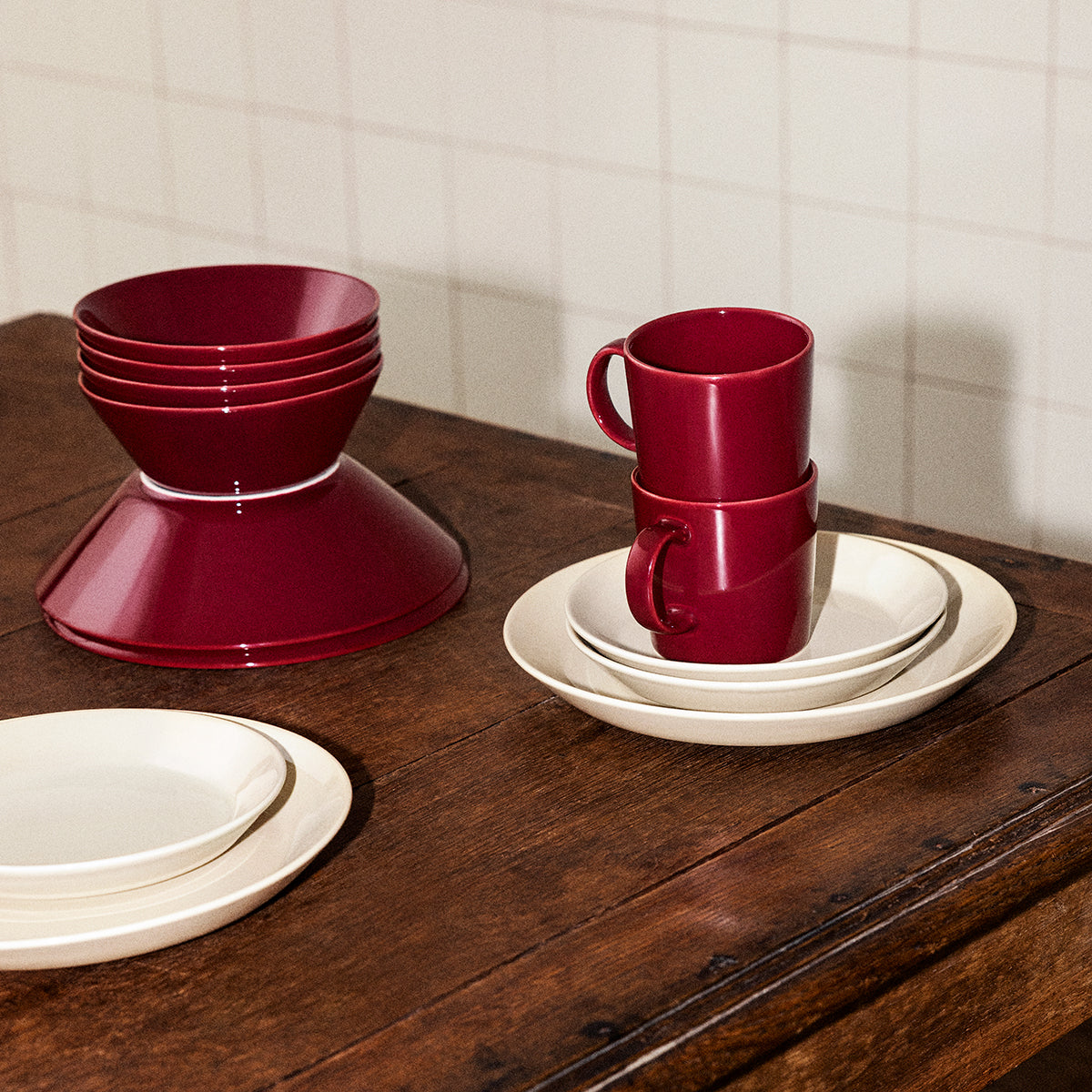 iittala Teema Cherry Soup / Cereal Bowl
