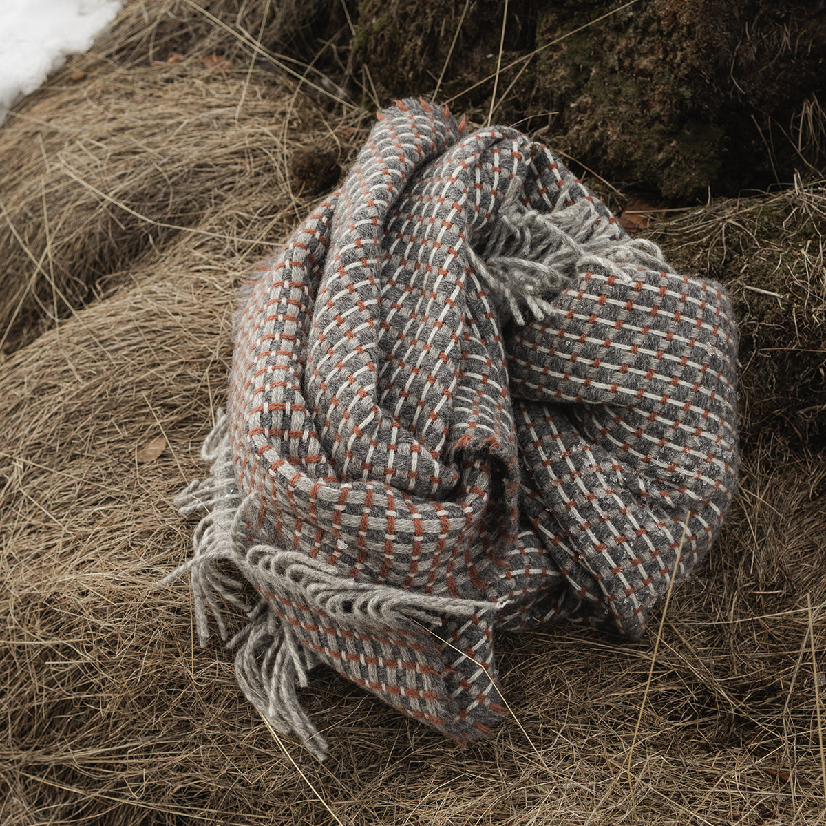 Lapuan Kankurit Havas Cinnamon / Grey Wool Throw Blanket