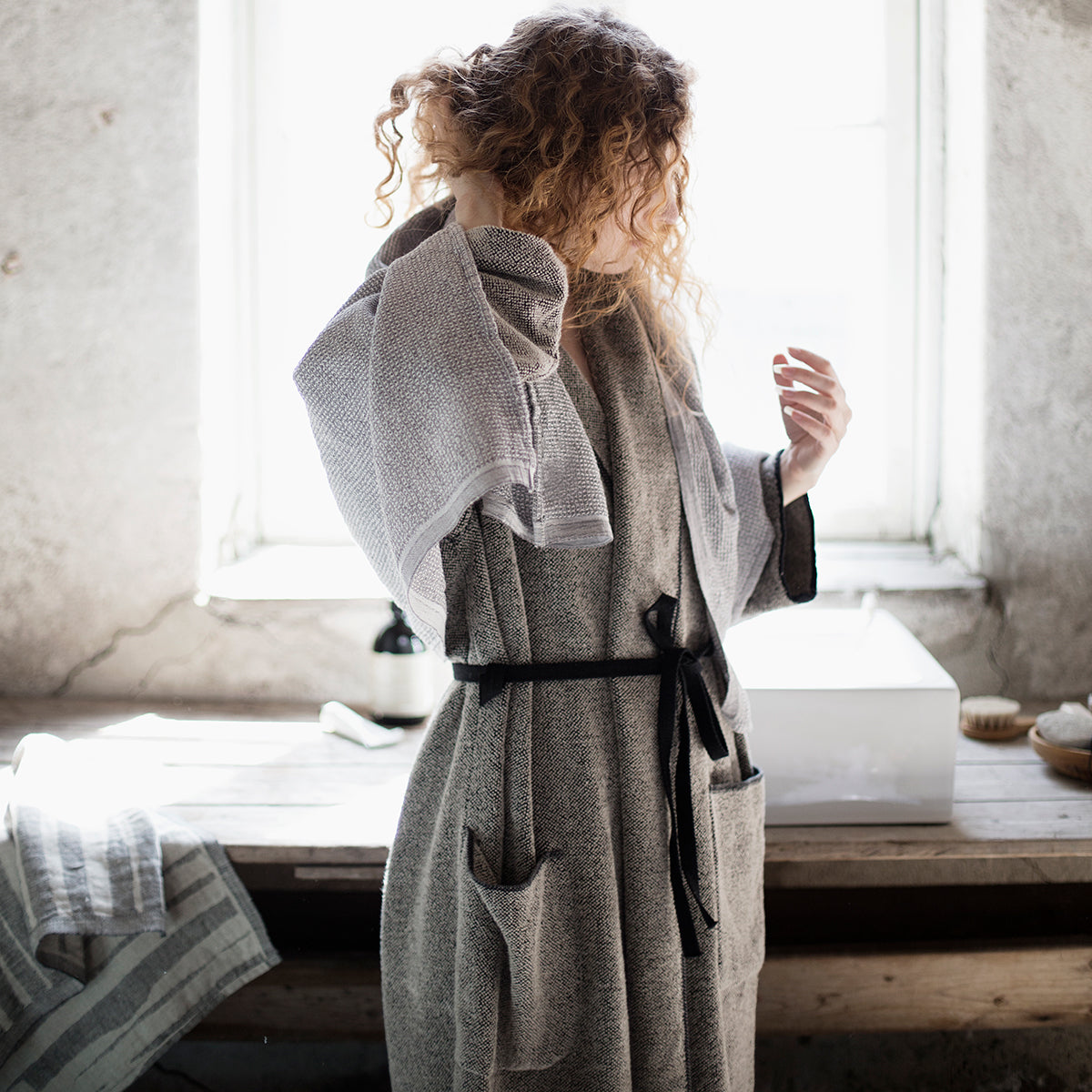 Lapuan Kankurit Kivi Black / Beige Bathrobe