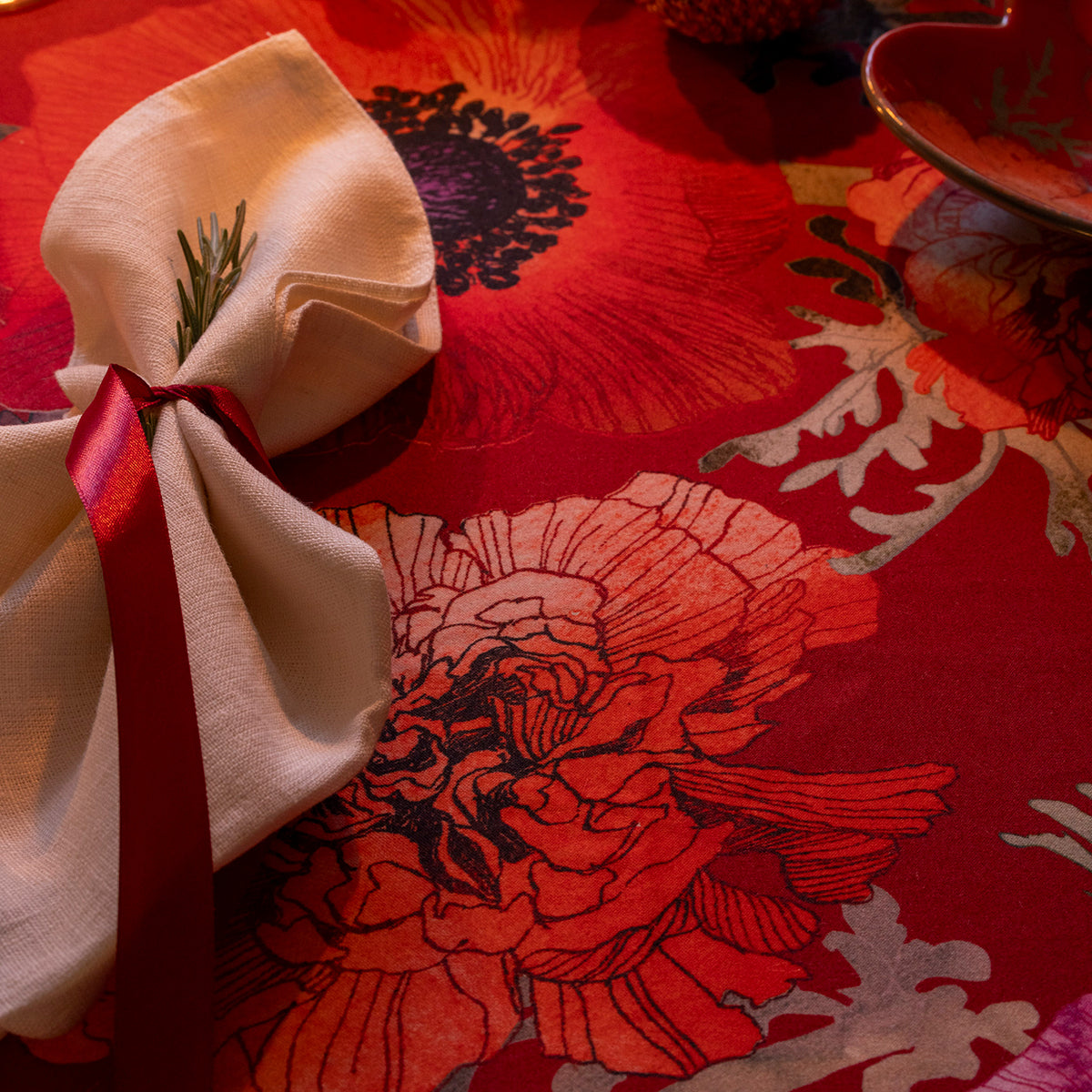 Pentik Leinikki Red / Multi Coated Table Runner