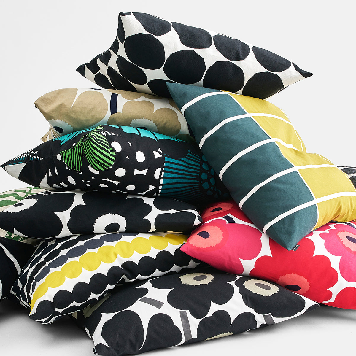 Throw Pillows