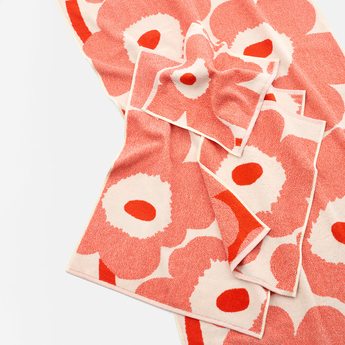 Marimekko Unikko Orange-Red / Off White Bath Towel