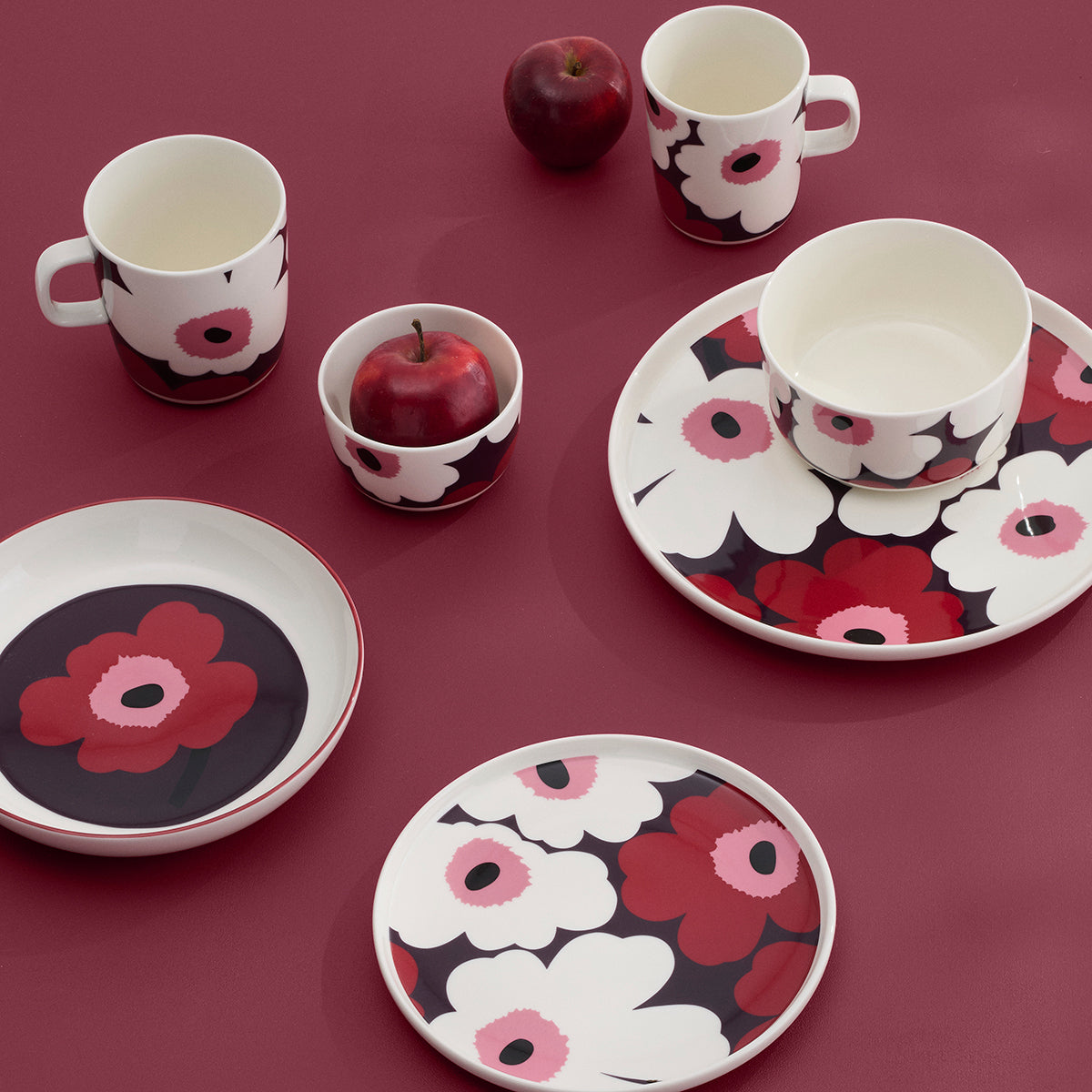 Marimekko Unikko Plum / White / Pink Dessert Bowl