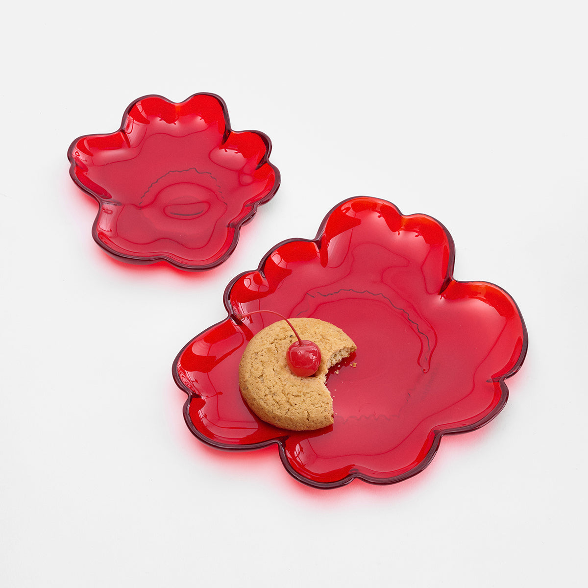 Marimekko Unikko Shape Red Glass Salad Plate