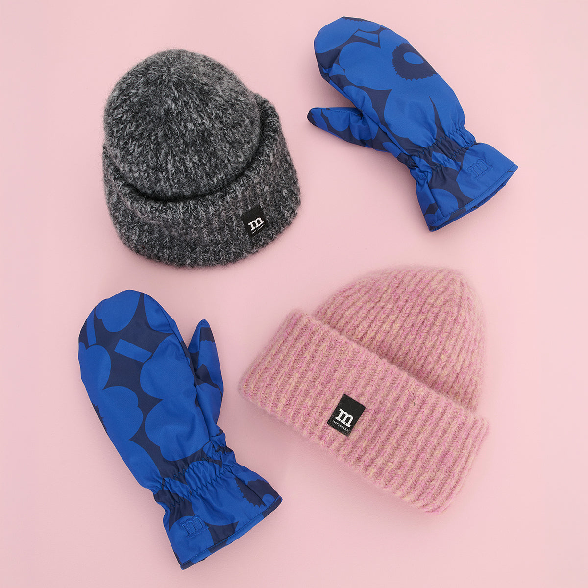 Marimekko Unikko Blue / Black Reuhata Mittens