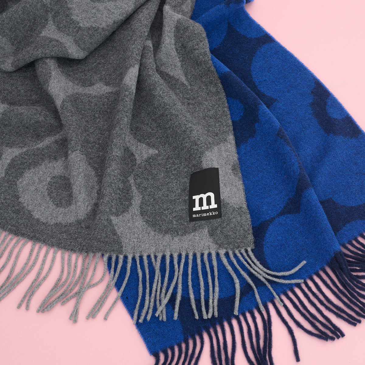 Marimekko Identtinen Unikko Grey Scarf
