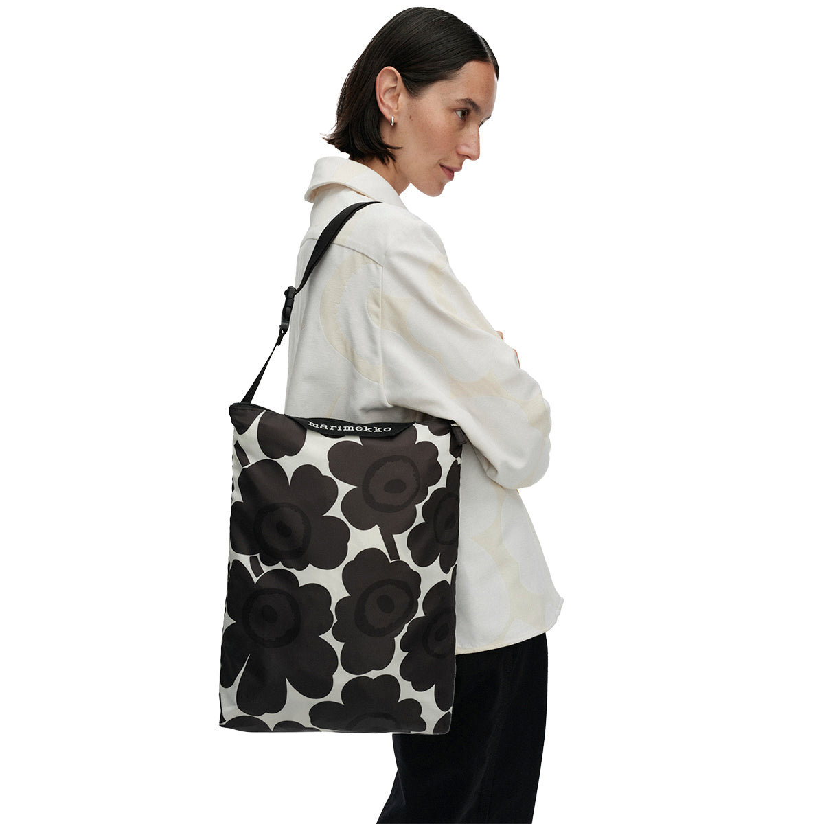 Marimekko Unikko Dark Grey / White Medium Neat Crossbody Shoulder Bag