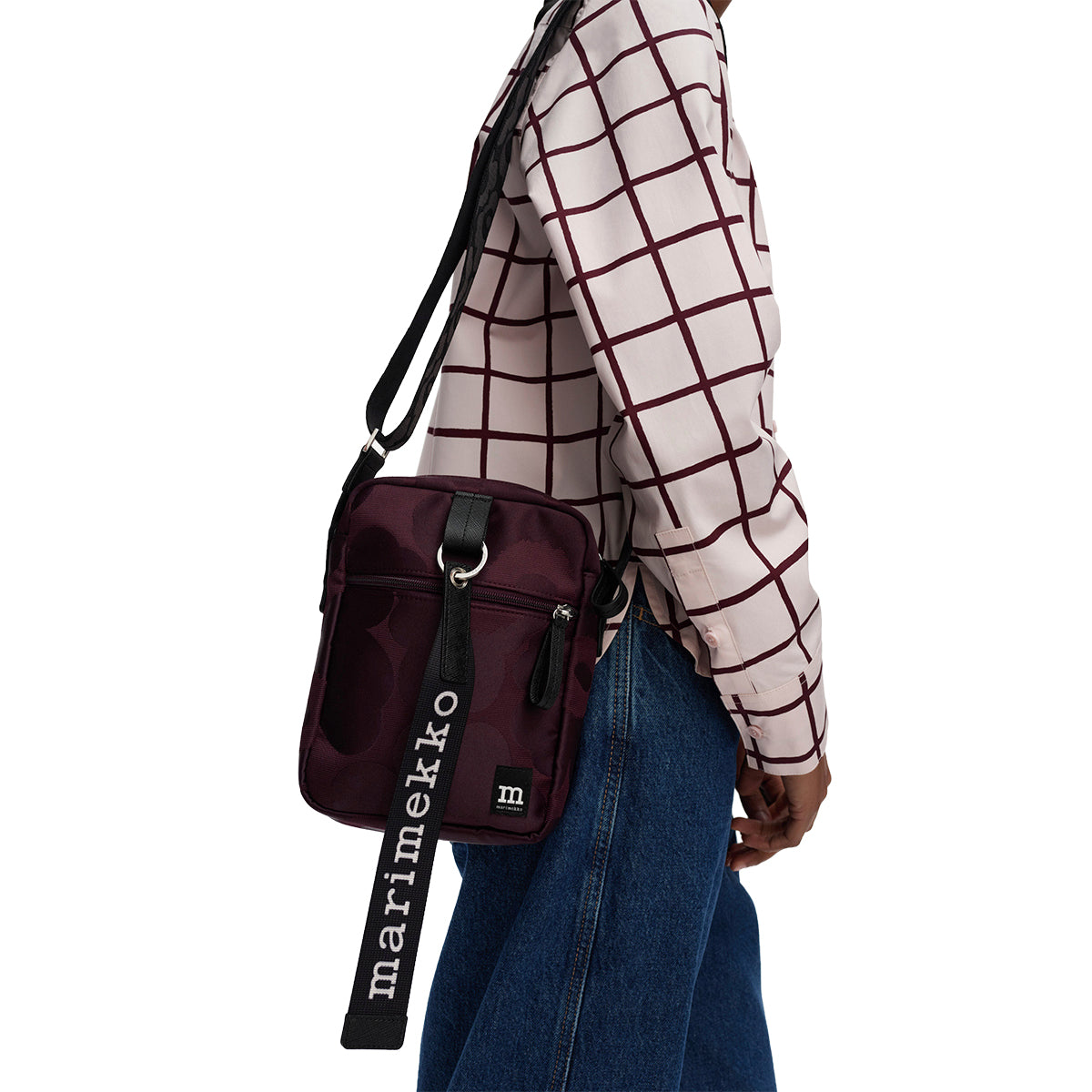 Marimekko Unikko Plum / Black Camera Bag
