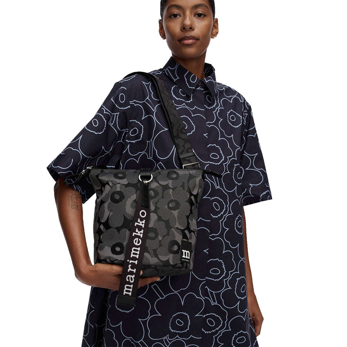 Marimekko Unikko Grey / Black Carry All Shoulder Bag