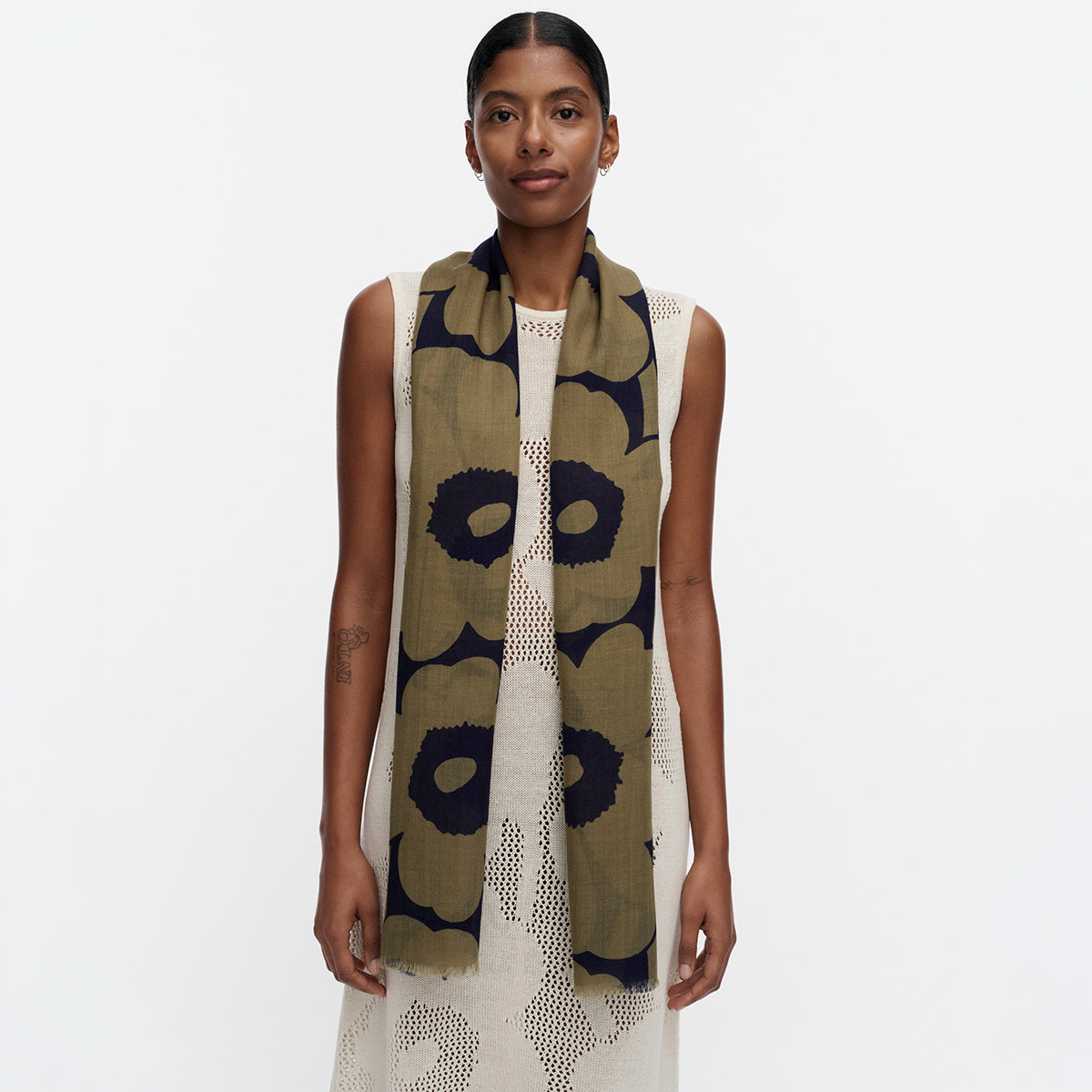 Marimekko Fiore Unikko Olive Green / Dark Blue Sheer Wool Scarf