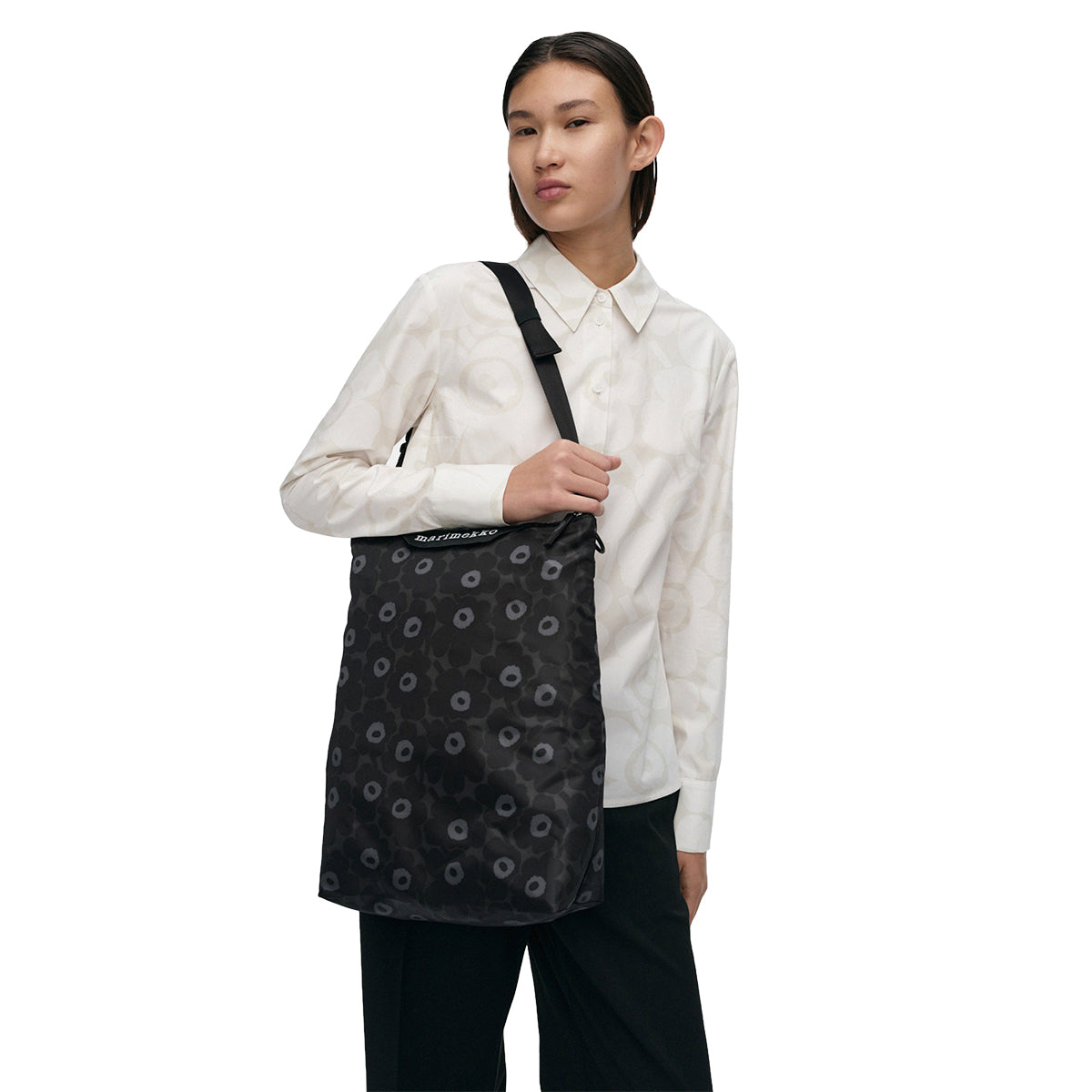 Marimekko Unikko Black / Grey Medium Neat Crossbody Shoulder Bag