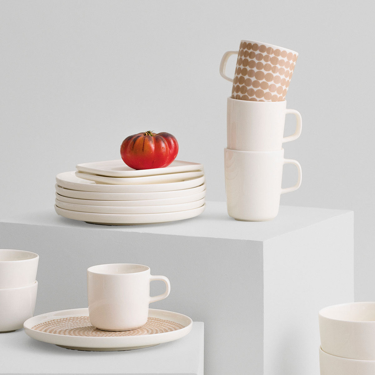 Marimekko Oiva Solid Color Dinnerware