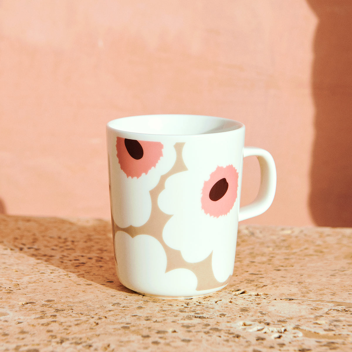 Marimekko Unikko Pink / Tan / Brown 16pc Dinnerware Set