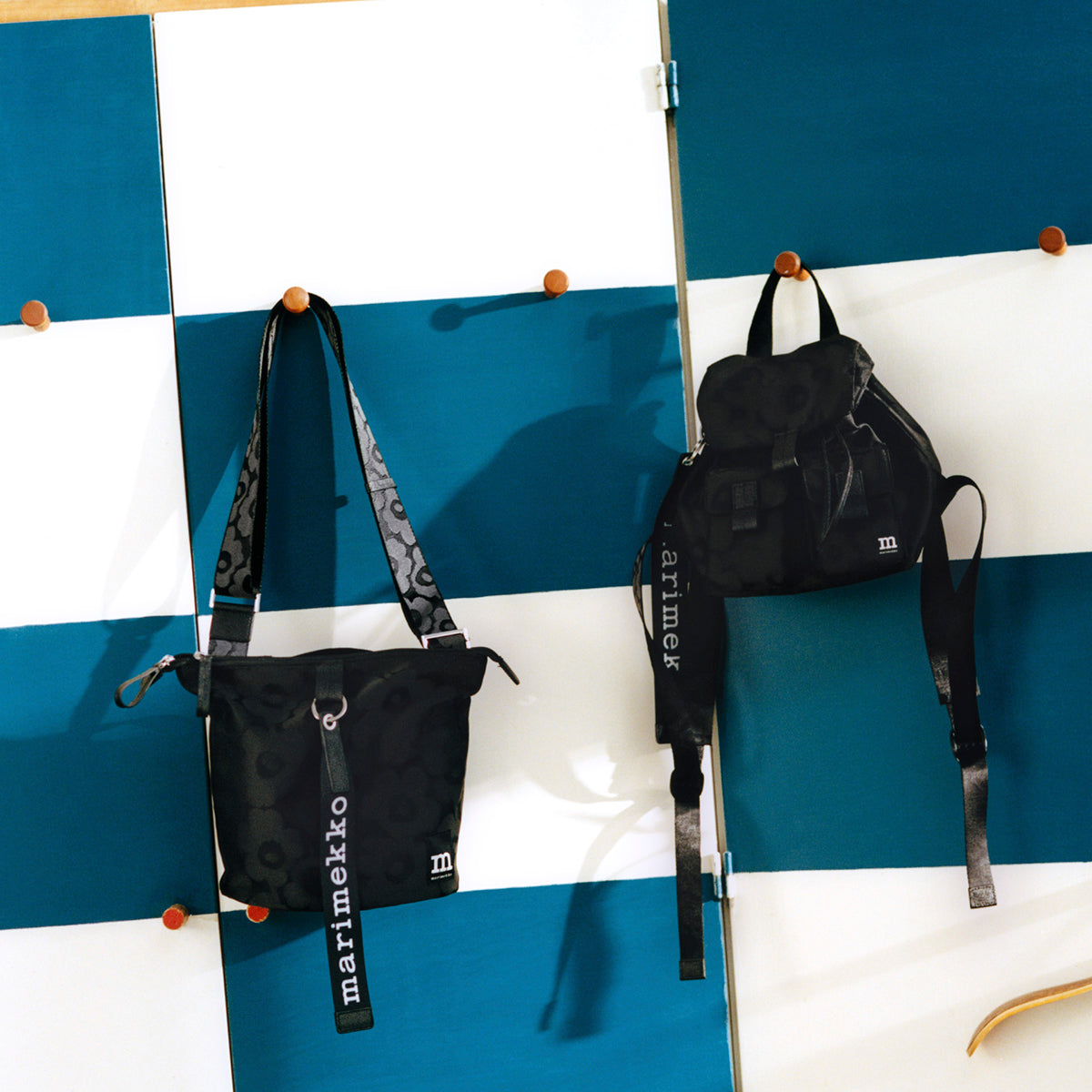 Marimekko Unikko Black Carry All Shoulder Bag