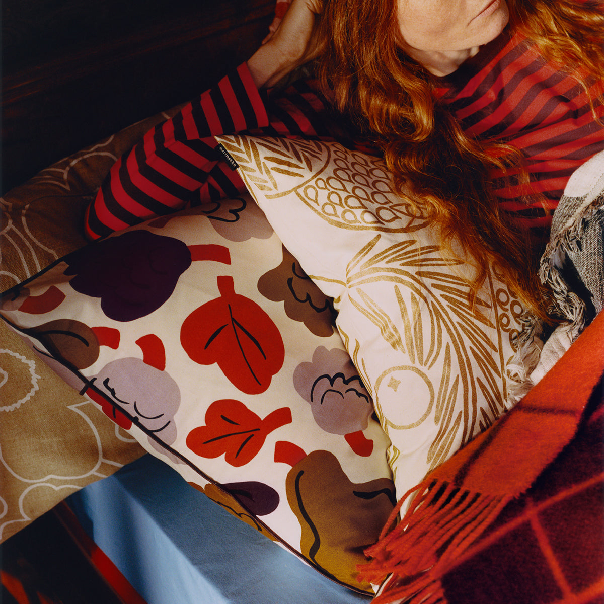 Marimekko Kukasta Kukkaan Plum / Bronze / Terracotta Throw Pillow