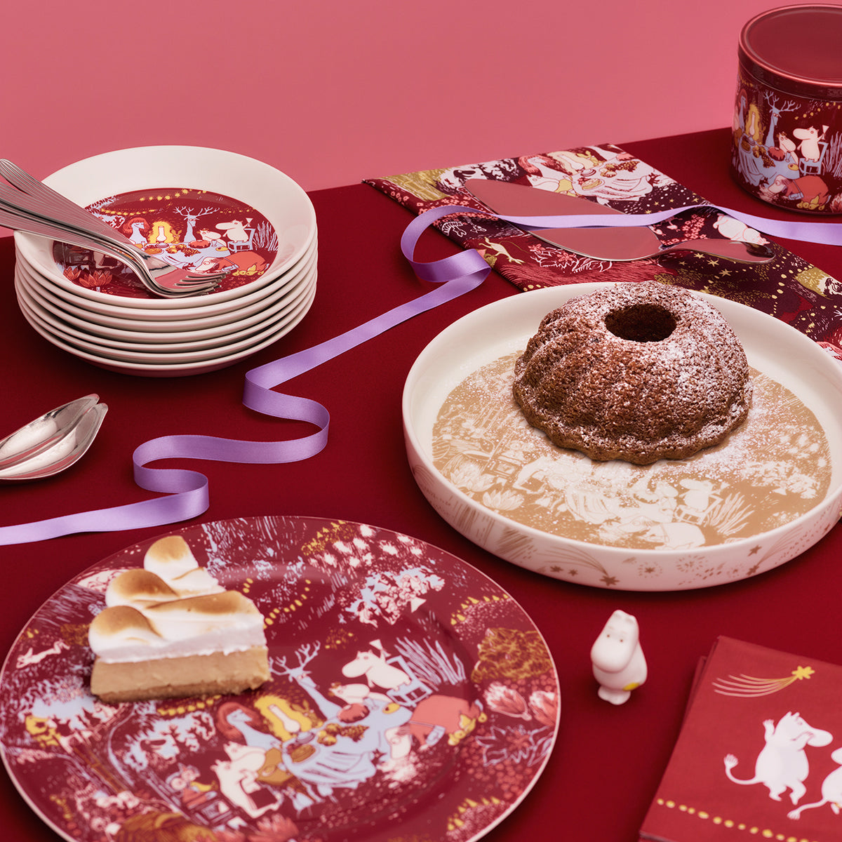 Arabia Moomin Festive Moments Plate - 80th Anniversary