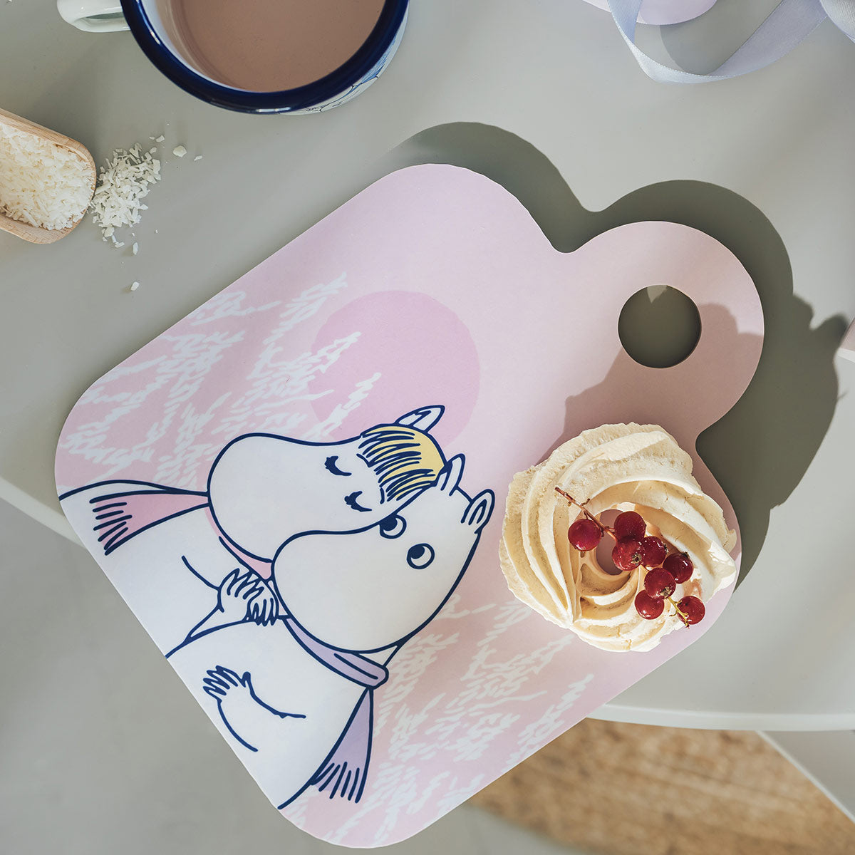 Muurla Moomin Frosty Day Pink / Blue / White Chop & Serve Board