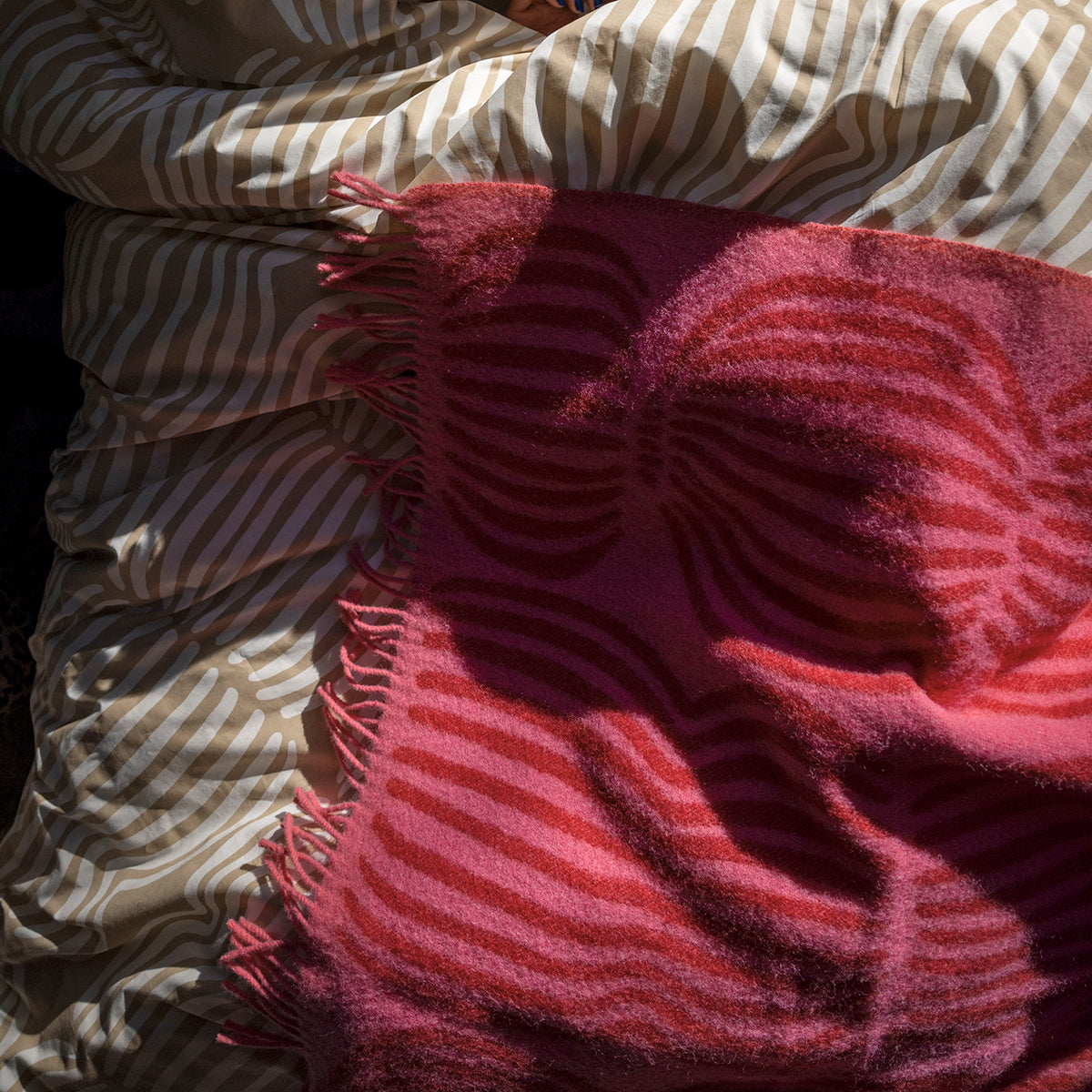 Pentik Vilja Red / Pink Wool Throw Blanket