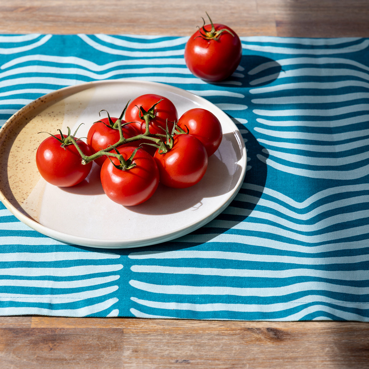 Pentik Vilja Turquoise Table Runner