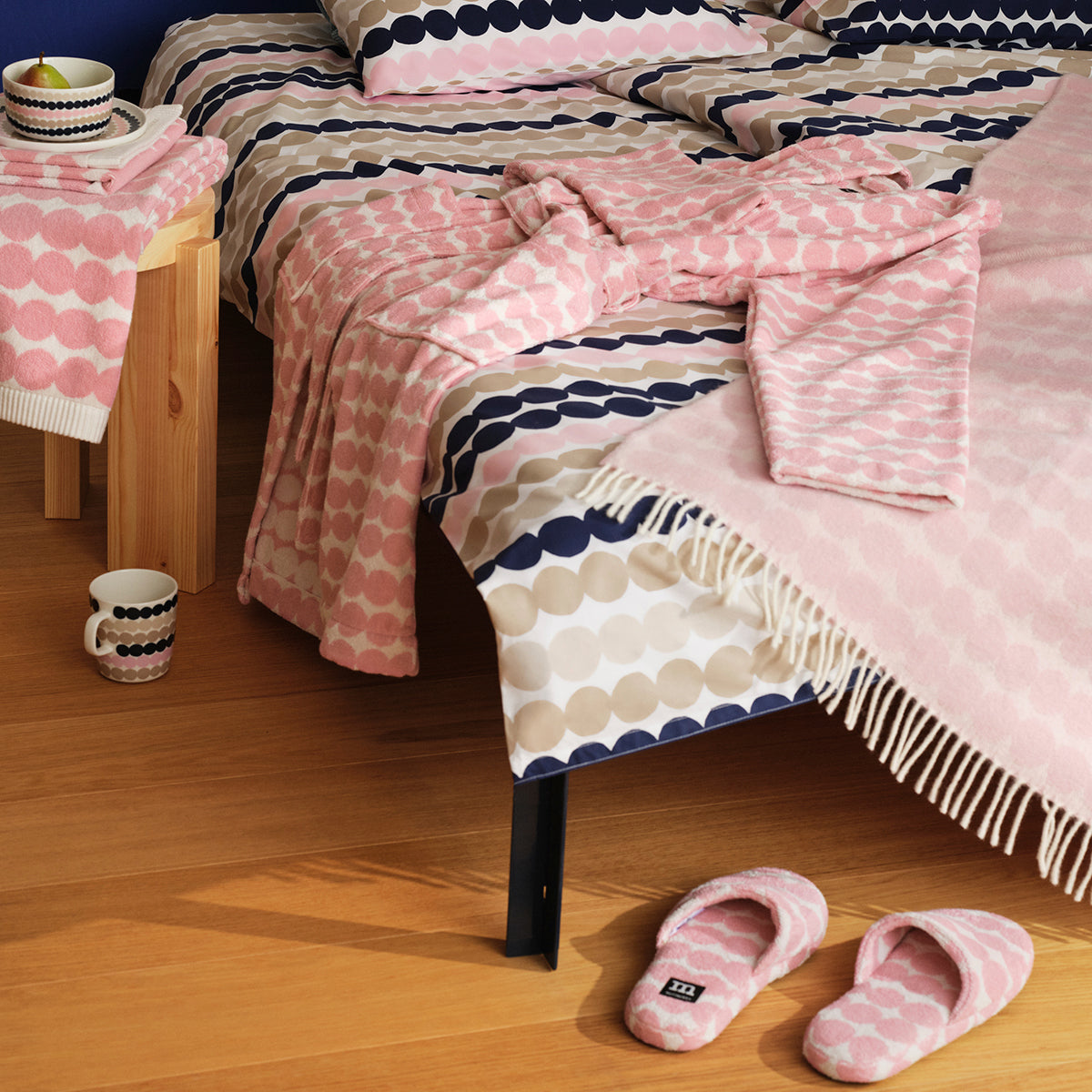 Marimekko Rasymatto Light Pink / White Slippers