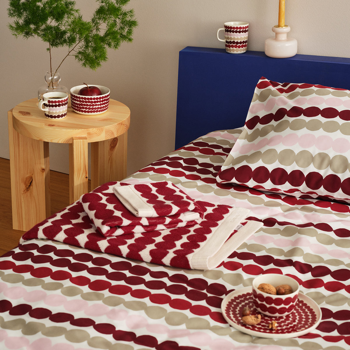 Marimekko Rasymatto Dark Red / White Dessert Bowl