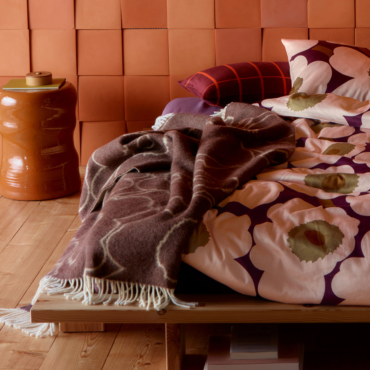 Marimekko Piirto Unikko Cream / Brown Wool Throw Blanket