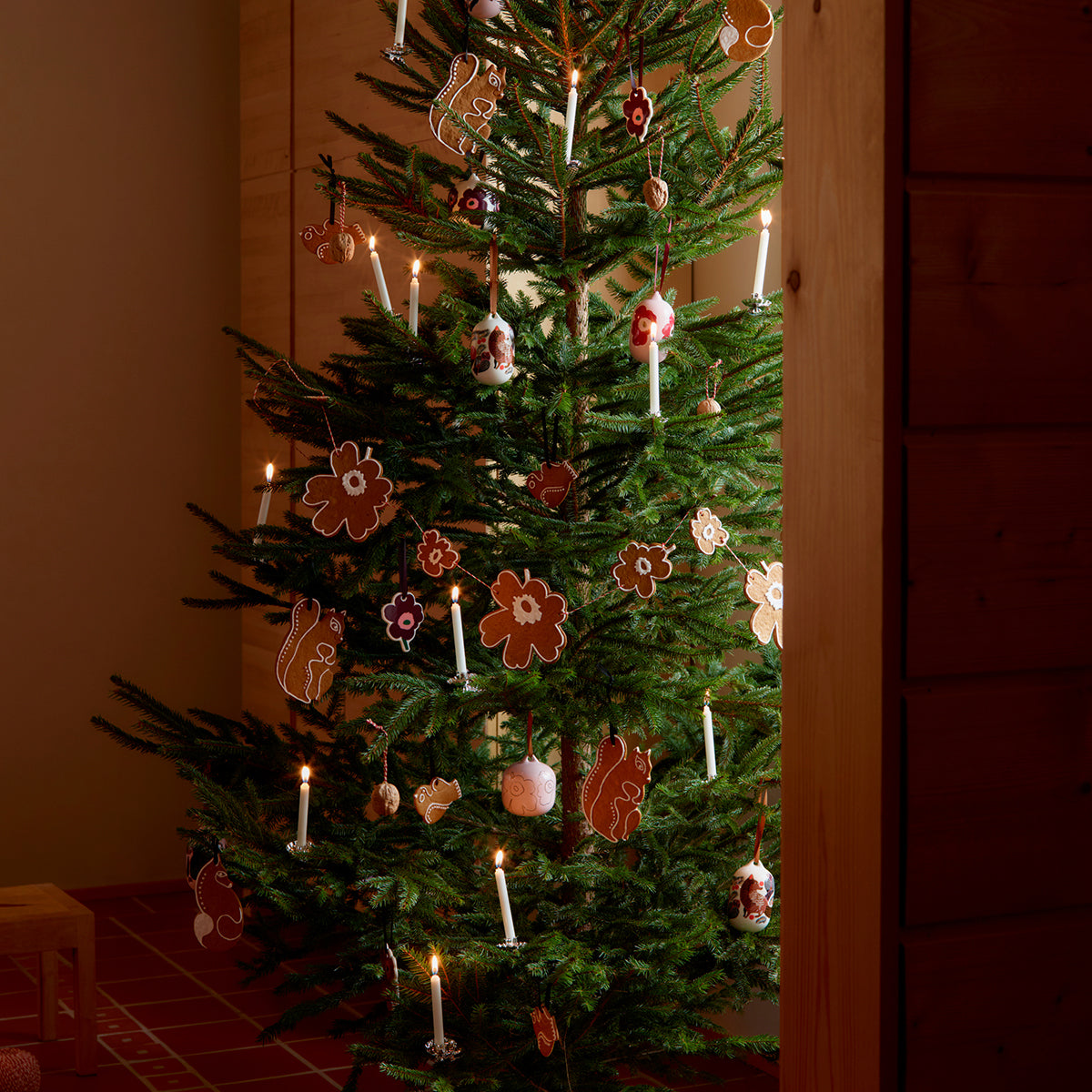 Marimekko Piirto Unikko Light Pink / Gold Ornament