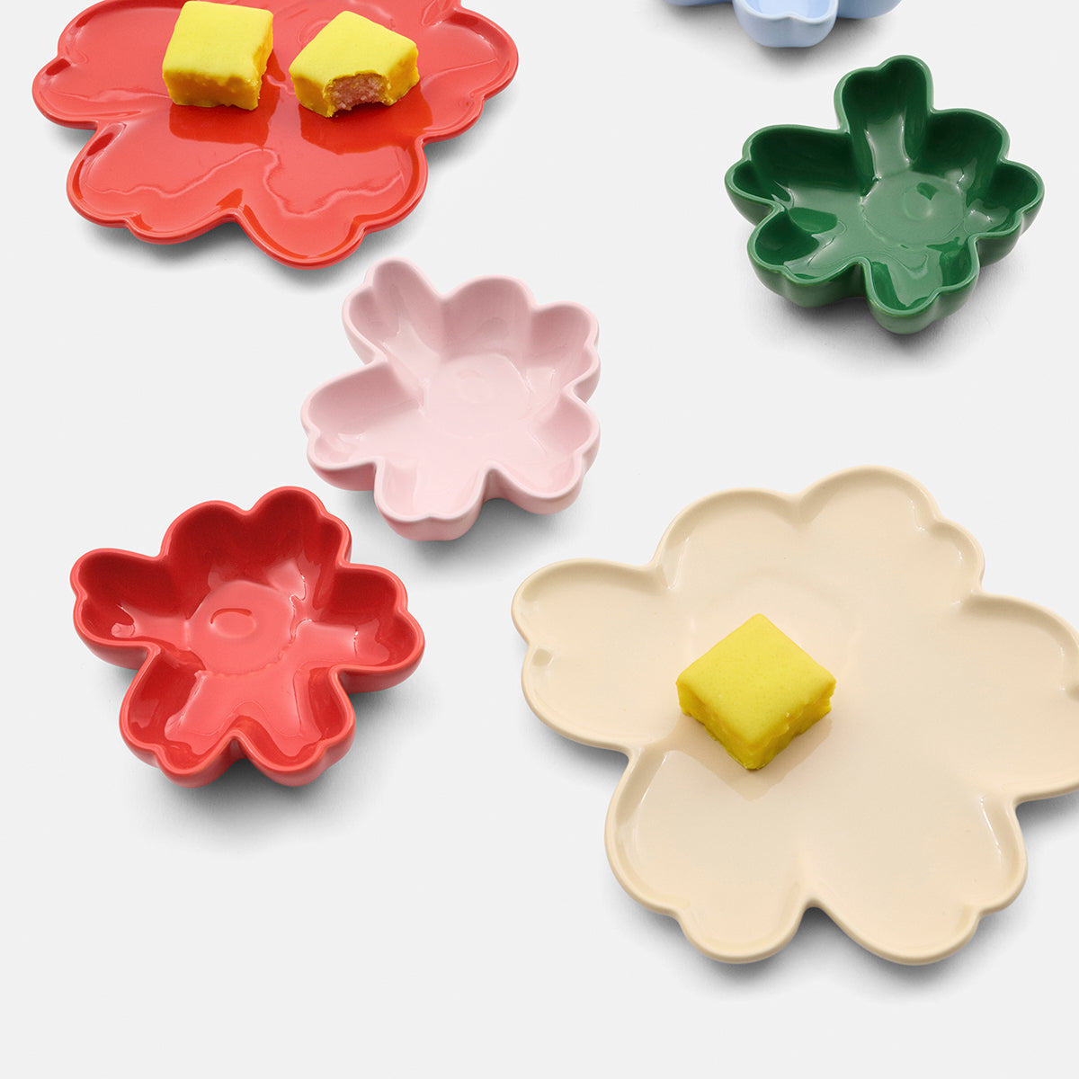 Marimekko Unikko Shape Hay Salad Plate