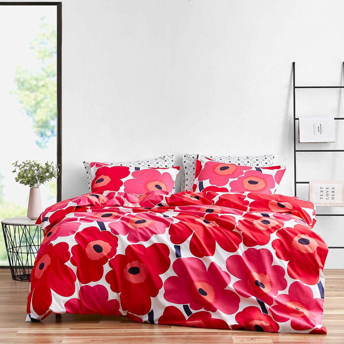 Marimekko Unikko Red King Duvet Cover Set
