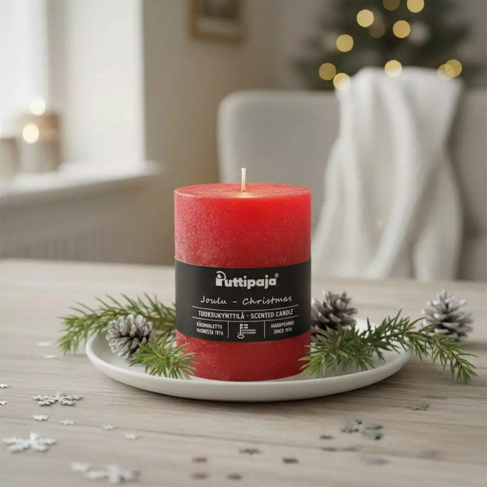 Puttipaja Christmas Scented Red Candle